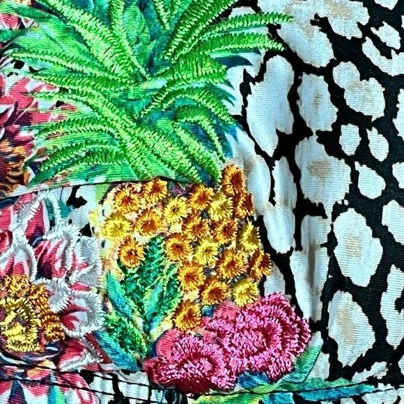 PQ Swim Pilyq Safari Embroidered Bandeau Strapless Swimsuit Top, Size S, NWT - Picture 6 of 11